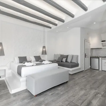 El_puerto Luxury Port Apartment Naxos City
